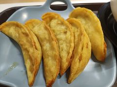 -老新隆牛肉锅贴(新街口店)
