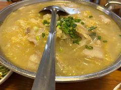 酸菜白肉粉条-青英餐厅
