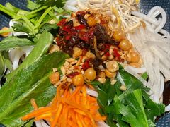 鸡枞凉米线-芸山季·云南野生菌火锅(宝能环球汇店)