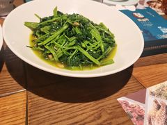 -黄泥岗·地道湖北菜(奥特莱斯店)