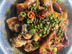 -叶派龙虾•招牌香辣蟹·海鲜(中海国际店)