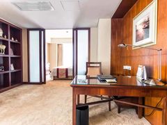 -汕尾巴黎半岛酒店