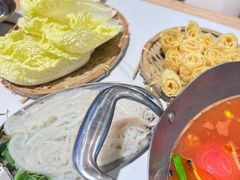 -王奋斗贵州酸汤牛肉火锅