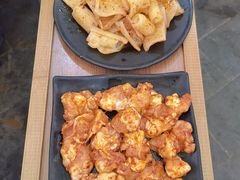 -小辣椒火盆烧烤(温泉南街店)