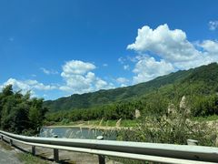 -雅鲁激流探险漂流