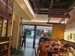 -良米山·云南野生菌过桥米线(上海首店)