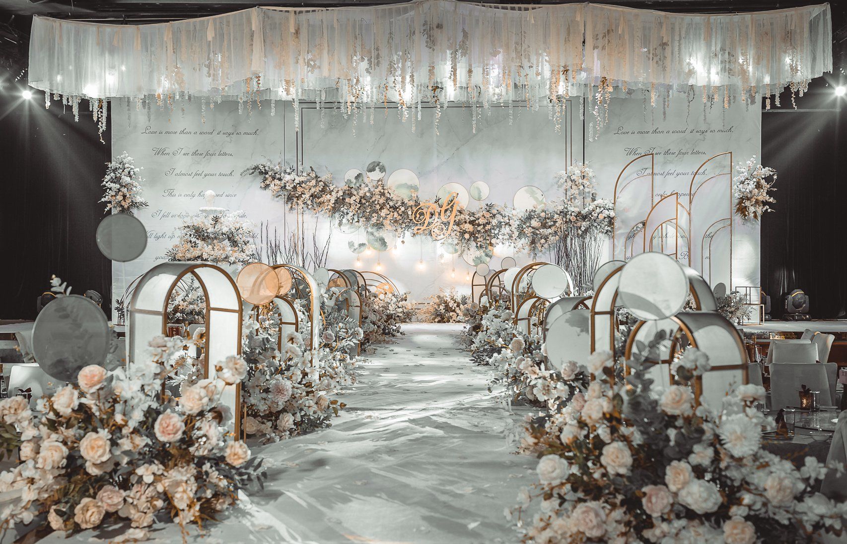 唯美银白色婚礼