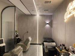 点击看大图 -TOP HAIR SALON