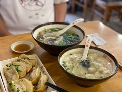 -小姜锅贴(凤凰街店)