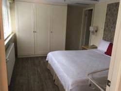 -知爱母婴专护全套房月子会所(新华路店)