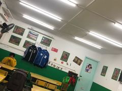 大堂-做了不起的80后