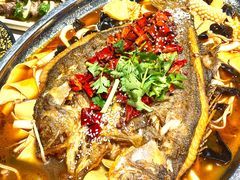 -小河公主秘制烤羊腿(小绿谷店)