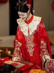 -衣贝姿婚纱礼服馆