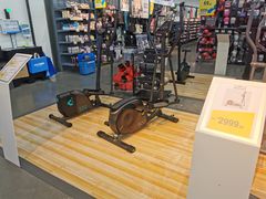 -迪卡侬(苗岭路店)