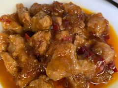 辣肉浇头-大时代美食面馆
