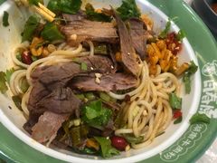 -百春原湖南牛肉粉(百联世纪店)