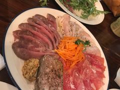 -羽深肉铺 Steak & Wine