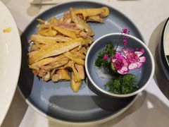 盐焗手撕鸡-尚一汤 广东炖汤(金桥国际店)