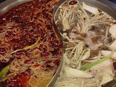 -沸炉重庆老火锅(军事博物馆店)