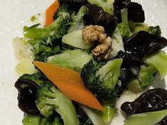 -那家老院子东北菜·饺子·小鸡炖蘑菇(艳华街店)