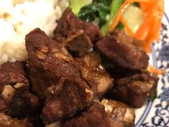 -蜗牛小馆醉乡民谣云南菜(惠新西里店)