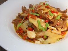 -费大厨辣椒炒肉(万家丽一店)