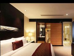 -青岛海尔洲际酒店