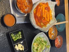 -臻牛烤肉