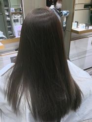 -苑苑发型设计