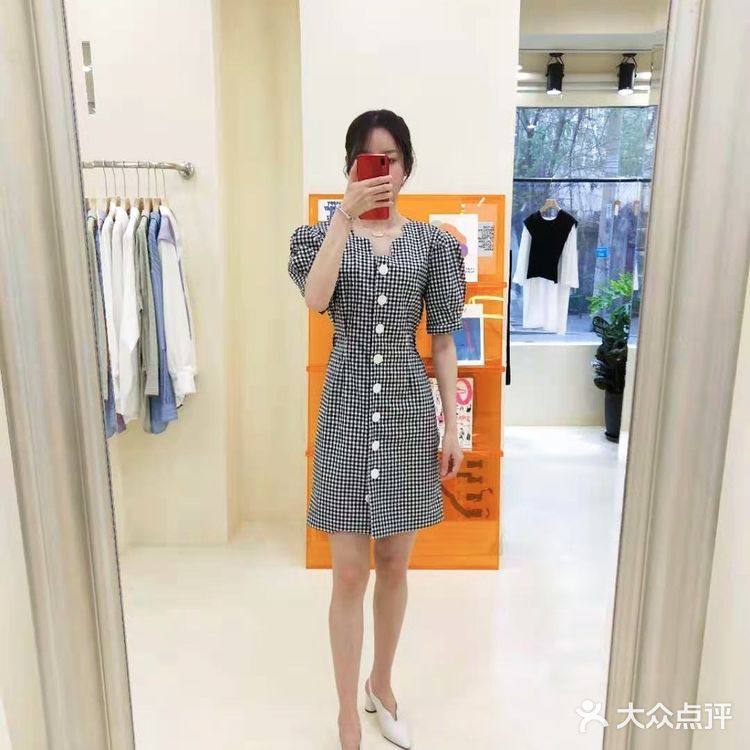 沈阳ins风设计感女装店🕌穿出小众高级感[胜利]