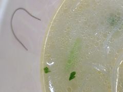 -小杨生煎(金山百联购物中心3楼店)