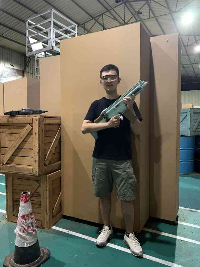 厦门水弹am竞技俱乐部-"这是第二次来玩水弹枪了!特地从莆田大老远.