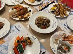 -四海一家自助餐(益田假日广场店)