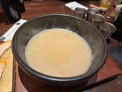 -银米·云南传统过桥米线(双廊黑金冠店)