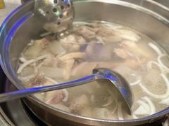 -润园四季椰子鸡火锅(海上世界店)