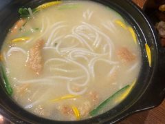 云南过桥米线-云海肴·汽锅鸡·云南菜(美罗城店)