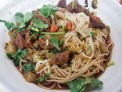 -阿阳牛腩腌面店