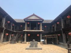 -清风小镇闯关东影视基地