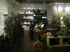 -良友书坊(安徽路店)