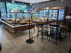 面包甜点陈列柜-巴黎贝甜(望京信万店)
