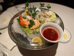 海鲜拼盘-Wolfgang’s Steakhouse 沃夫冈牛排馆(上海白玉兰广场店)