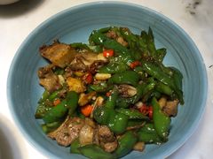 -大城小院饭店(博隆广场虹桥店)