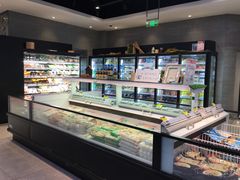 面包甜点陈列柜-盒马鲜生(悠方店)