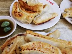 -劈柴院锅贴(沈阳路店)