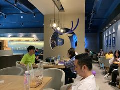 -瑞幸咖啡(新世界中心店)