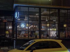 门面-The Coffee Academïcs(铜锣湾店)