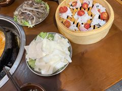 -黔有有贵州酸汤夺夺粉火锅(五味十字店)