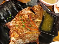 烧金仓鱼-烧蠔帮·湛江生蚝(茂南万达店)