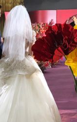 -欣薇婚纱(新源乐汇城店)