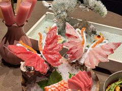 -蟹犇前•帝王蟹雪蟹(陆家嘴店)